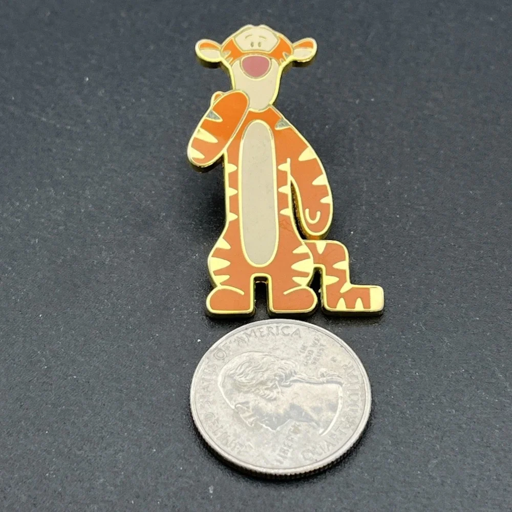 2003 Walt Disney‎ World Tigger Winnie The Pooh Trading Pin